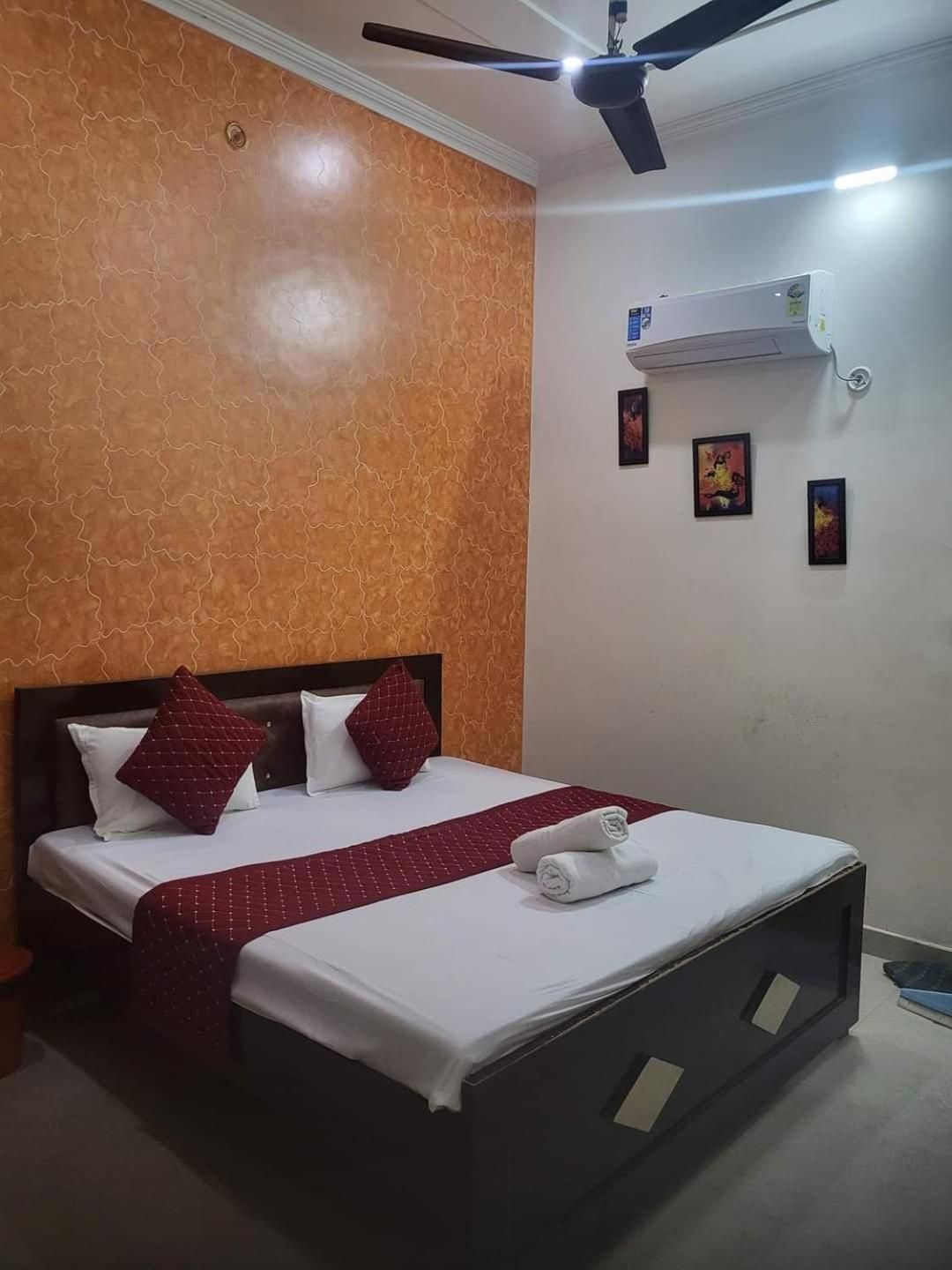 Ramam Hotel By Naavagat 700Mtr From Shri Ram Janambhumi Ayodhya Kültér fotó